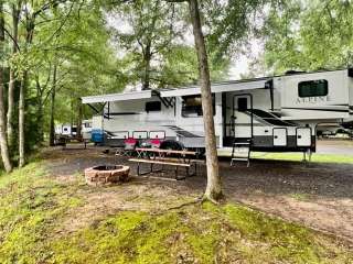 Wendy Oaks RV Resort