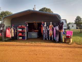 Bonnie and Clyde Trade Days and Campground