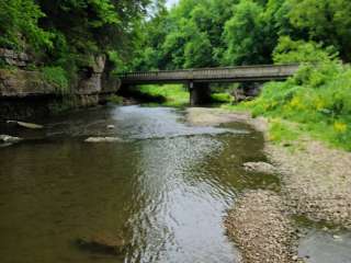 Apple River Canyon