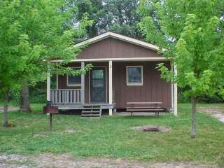 Robin Hood Woods Campground & Cottage Resort