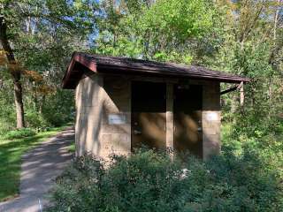 Canyon Ridge Campground — Apple River Canyon State Park