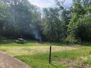 Whitetail Campground — Illini State Park