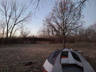 Hennepin Canal Lock 6 Campground